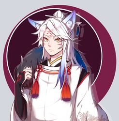  1boy absurdres animal_ears blue_hair commentary_request facial_mark forehead_mark fox_ears fur_trim hair_bun hair_ornament hair_stick highres japanese_clothes kitsune long_hair male_focus multicolored_hair onmyoji single_hair_bun solo two-tone_hair upper_body white_hair yellow_eyes youko_(onmyoji) yun_(ljw893053278) 