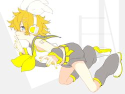  1boy androgynous arm_tattoo bad_id bad_twitter_id bare_shoulders blonde_hair blue_eyes blush bow cosplay crossdressing detached_sleeves embarrassed hair_ornament hairbow hairclip headphones headset highres kagamine_len kagamine_rin kagamine_rin_(cosplay) leg_warmers looking_at_viewer looking_to_the_side midriff nail_polish neckerchief number_tattoo oyamada_gamata sailor_collar shirt shorts sleeveless sleeveless_shirt tattoo treble_clef vocaloid yellow_nails yellow_neckerchief 