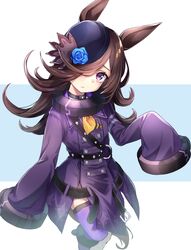  animal_ears ankle_cuffs ascot belt belt_buckle blue_flower blue_hat blue_rose brown_hair buckle buttons choker coat cosplay double-breasted female flower hair_over_one_eye hat head_tilt highres hololive horse_ears horse_girl horse_tail la+_darknesss la+_darknesss_(1st_costume) la+_darknesss_(cosplay) long_hair looking_at_viewer m.tokotsu o-ring o-ring_belt parted_lips purple_coat purple_eyes purple_thighhighs rice_shower_(umamusume) rose single_thighhigh sleeves_past_fingers sleeves_past_wrists solo tail thighhighs umamusume virtual_youtuber yellow_ascot 