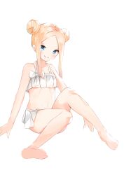  abigail_williams_(fate) abigail_williams_(swimsuit_foreigner)_(fate) absurdres bare_arms bare_legs bare_shoulders barefoot bikini blonde_hair blue_eyes blush closed_mouth commentary_request double_bun fate/grand_order fate_(series) female forehead full_body hair_bun highres knees_up long_hair looking_at_viewer parted_bangs simple_background sitting smile solo swimsuit white_background white_bikini yukaa 