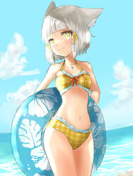  absurdres alternate_costume animal_ears bad_id bad_pixiv_id bikini blunt_bangs breasts cat_ears chest_jewel female grey_hair highres nia_(xenoblade) ocean shiroxai short_hair small_breasts solo spoilers swimsuit white_hair xenoblade_chronicles_(series) xenoblade_chronicles_2 yellow_bikini yellow_eyes 