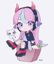  ^_(y0ll_) bad_id bad_twitter_id black_shirt blue_hair blush character_name chibi crazy_raccoon female flower hamster hamtaro_(series) headphones highres horns long_hair looking_at_viewer multicolored_hair open_mouth pink_hair purple_flower red_footwear ribbon_(hamtaro) selly55 shirt smile solo_focus streaked_hair 