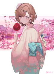  absurdres brown_hair candy_apple cherry_blossoms female festival food from_behind hair_ornament hairclip highres higuchi_madoka idolmaster idolmaster_shiny_colors japanese_clothes kimono light_smile long_sleeves looking_at_viewer looking_back mole mole_under_eye nail_polish nang_z1 obi pink_eyes pink_kimono pink_nails sash short_hair solo yukata 