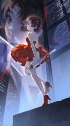  arms_behind_back blood blood_on_weapon breasts brown_hair city closed_mouth dress elbow_gloves female from_below full_body gloves hairband harutatsunoki high_heels highres holding holding_umbrella kirigoe_mima looking_at_viewer looking_back night outdoors perfect_blue pink_lips red_dress red_eyes red_hairband red_shoes shoes short_dress short_hair small_breasts smile solo sparkle standing standing_on_one_leg thighhighs umbrella weapon white_gloves white_thighhighs white_umbrella 