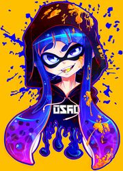  absurdres blue_eyes blue_hair candy commentary_request eyebrows fangs female food highres hood hoodie inkling inkling_girl inkling_player_character invidiata lollipop monster_girl mouth_hold paint raised_eyebrow simple_background smirk splatoon_(series) splatoon_1 tentacle_hair 