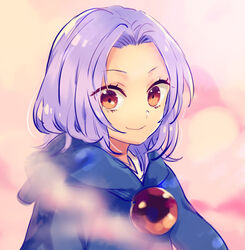  black_cloak blurry blurry_foreground breasts brooch capelet cloak closed_mouth cloud commentary female hood hood_down hooded_capelet jewelry kumoi_ichirin large_breasts light_purple_hair looking_at_viewer medium_hair orb parted_hair pink_background red_eyes smile solo tomobe_kinuko touhou unzan upper_body 