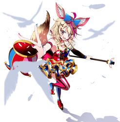  absurdres ahoge animal_ears bare_shoulders bird blonde_hair blush bow braid breasts commentary_request female fox_ears fox_girl fox_tail hair_ornament hat highres hololive ichijo_rei long_hair looking_at_viewer multicolored_hair omaru_polka omaru_polka_(1st_costume) open_mouth pigeon pink_hair purple_eyes smile staff streaked_hair tail tutu virtual_youtuber 