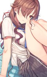  android_girl_(itou) arm_support bare_legs blue_neckerchief breasts brown_eyes brown_hair cable feet_out_of_frame female from_side grey_skirt hair_over_one_eye highres itou_(onsoku_tassha) joints knee_to_face knees_up legs light_frown long_hair medium_breasts neckerchief original pleated_skirt robot_joints school_uniform serafuku shirt short_sleeves sitting skirt solo thighs wavy_hair white_shirt 