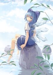  bad_id bad_pixiv_id barefoot blue_bow blue_dress blue_eyes blue_hair blue_sky blush bow branch cirno cloud commentary day dress female from_behind grin hairbow ice ice_wings leaf looking_at_viewer looking_back ookashippo outdoors petticoat pinafore_dress puffy_short_sleeves puffy_sleeves rock shirt short_hair short_sleeves sitting sitting_on_rock sky sleeveless sleeveless_dress smile solo touhou water white_shirt wings 