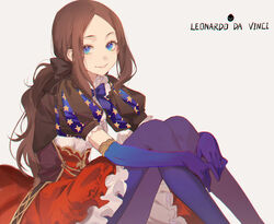  black_bow blue_eyes blue_gloves blue_pantyhose bow brown_hair bsq chromatic_aberration dress fate/grand_order fate_(series) female forehead gloves grey_background highres leonardo_da_vinci_(fate) leonardo_da_vinci_(rider)_(fate) looking_at_viewer pantyhose parted_bangs petticoat puffy_short_sleeves puffy_sleeves short_sleeves sitting solo 