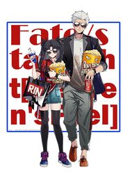  1boy archer_(fate) bag black_hair black_thighhighs casual chinese_commentary commentary_request fate/stay_night fate_(series) female food full_body height_difference long_hair pepsi popcorn shoulder_bag standing sunglasses text_background thighhighs tohsaka_rin two_side_up watch watermark web_address white_background white_hair wristwatch yaoshi_jun zettai_ryouiki 