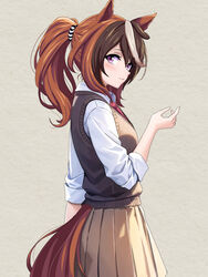  alternate_costume alternate_hairstyle animal_ears breasts brown_hair brown_skirt brown_sweater_vest closed_mouth commentary_request female from_side grey_background hair_between_eyes highres horse_ears horse_girl horse_tail light_blush long_hair long_sleeves looking_at_viewer medium_breasts multicolored_hair necktie pleated_skirt ponytail purple_eyes red_necktie school_uniform shirt simple_background skirt smile solo streaked_hair sweater_vest symboli_rudolf_(umamusume) tail umamusume white_hair white_shirt zenbrush2 