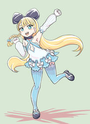  absurdres alicia_solid arm_up armpits black_bow black_footwear black_hairband blonde_hair blue_eyes blue_thighhighs blush_stickers bow bow_hairband braid cube_hair_ornament detached_sleeves dress dress_bow female full_body grey_background hair_ornament hairband highres long_hair nama-chan_(pixiv_57914742) niconi_solid open_mouth single_braid solo standing standing_on_one_leg striped_clothes striped_thighhighs teeth thick_eyebrows thighhighs upper_teeth_only vertical-striped_clothes vertical-striped_thighhighs very_long_hair white_bow white_dress 