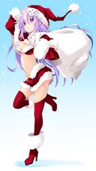  adult_neptune bag blush breasts female full_body fur-trimmed_skirt fur_trim gloves gradient_background hair_between_eyes hair_ornament hat highres iwashi_dorobou_-r- long_hair looking_at_viewer medium_breasts navel neptune_(series) santa_costume santa_hat shin_jigen_game_neptune_vii simple_background skirt smile solo standing standing_on_one_leg thighhighs white_gloves 