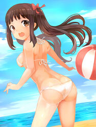  ass ball beach bikini blue_sky bow breasts brown_eyes brown_hair day female from_behind hairbow highres long_hair looking_at_viewer nomio ocean open_mouth original outdoors red_bow sideboob sky solo standing swimsuit teeth twintails upper_teeth_only white_bikini 