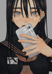  absurdres black_hair black_serafuku blue_eyes cellphone closed_mouth female fingernails grey_background hair_between_eyes highres holding holding_phone long_hair neckerchief orange_neckerchief original phone red_lips school_uniform serafuku simple_background smartphone solo sparkle uniform upper_body yudouhu_(yudouhu_yu_102) 