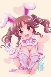  animal_ears arm_garter bare_shoulders blush breasts brown_hair cleavage crop_top cropped_torso fake_animal_ears female gloves heart idolmaster idolmaster_cinderella_girls jewelry medium_breasts medium_hair navel necklace open_mouth orange_eyes rabbit_ears sign smile solo tank_top totoki_airi twintails unajiru underboob upper_body waving 