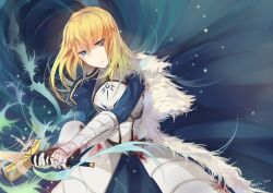  alternate_hairstyle armor armored_dress artoria_pendragon_(fate) blonde_hair blood blue_eyes breastplate cape commentary_request excalibur_(fate/stay_night) fate/zero fate_(series) faulds female fur_trim gauntlets hair_down holding juliet_sleeves light_particles long_hair long_sleeves looking_at_viewer puffy_sleeves rain_lan saber_(fate) solo sword weapon 