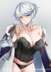  absurdres artist_name bare_shoulders black_panties blush bodice breasts bright_pupils cleavage coat collarbone commentary corset cowboy_shot english_commentary female grey_background groin hair_bun hair_ornament hairpin heavy_breathing highres large_breasts looking_at_viewer medium_hair midriff_peek open_clothes open_coat panties parted_lips purple_eyes removing_coat sidelocks smile solo sweat swept_bangs tian_kazuki underwear white_coat white_hair white_pupils wuthering_waves xinyi_(wuthering_waves) 