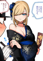  1boy absurdres alice_lendrott black_choker black_headwear black_kimono black_nails blonde_hair blue_eyes blush bocchan_(shinigami_bocchan_to_kuro_maid) breasts choker cleavage closed_mouth collarbone commentary crossed_arms female floral_print flower gloves hair_flower hair_ornament hair_over_one_eye hane_(hanetsuki) hat highres holding holding_paintbrush inoue_koharu japanese_clothes kimono medium_breasts nail_polish obi off_shoulder paintbrush sash shinigami_bocchan_to_kuro_maid sidelocks simple_background smile speech_bubble swept_bangs top_hat translated upper_body white_background white_gloves 