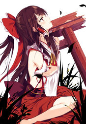  absurdres bare_shoulders barefoot bow brown_hair commentary crossed_arms detached_sleeves eien_no_juu_nana-sai female from_side hair_ribbon hair_tubes hairbow hakurei_reimu highres japanese_clothes ke-ta_(style) kimono long_hair looking_up nontraditional_miko open_mouth red_bow red_eyes red_kimono red_ribbon ribbon sitting smile solo torii touhou very_long_hair wariza white_sleeves wide_sleeves 