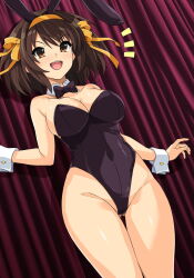  animal_ears black_leotard breasts brown_eyes brown_hair dutch_angle fake_animal_ears female hair_ribbon hairband haruhisky highres large_breasts leotard medium_hair official_alternate_costume open_mouth playboy_bunny rabbit_ears red_curtains ribbon solo standing strapless strapless_leotard suzumiya_haruhi suzumiya_haruhi_no_yuuutsu teeth white_wrist_cuffs wrist_cuffs yellow_hairband yellow_ribbon 