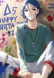  1boy aqua_shirt bad_id bad_twitter_id blue_eyes blue_hair collarbone dated hand_on_own_leg happy_birthday hayate_immelmann highres jewelry long_sleeves looking_at_viewer macross macross_delta male_focus necklace paint_splatter pants pote-mm shirt sitting smile solo white_pants 