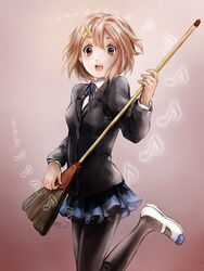  black_pantyhose broom broom_guitar brown_eyes brown_hair commentary_request female gradient_background hirasawa_yui holding holding_broom k-on! pantyhose photoshop_(medium) pu-er sakuragaoka_high_school_uniform school_uniform shoes short_hair solo unconventional_guitar uwabaki 