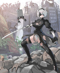  2b_(nier:automata) ahoge black_blindfold black_dress black_footwear black_gloves black_hairband black_thighhighs blindfold boots bosstseng breasts building cleavage cleavage_cutout clothing_cutout commentary_request dress expressionless fighting_stance full_body gloves hairband high_heel_boots high_heels highres holding holding_sword holding_weapon large_breasts leotard nier:automata nier_(series) pod_(nier:automata) robot ruins short_dress short_hair signature sword thigh_boots thighhighs water waterfall weapon white_hair white_leotard 