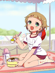  1boy :d bad_id bad_pixiv_id bento blonde_hair blunt_bangs blush character_name green_eyes gym_uniform himeno_kanon idolmaster idolmaster_side-m male_focus open_mouth rice_(rice8p) running_track seiza sitting smile solo thermos 