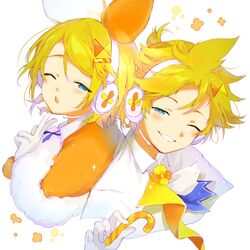  1boy blonde_hair blue_eyes bow candy candy_cane capelet chestnut_mouth commentary cropped_torso female food fur-trimmed_capelet fur_trim gloves grin hairbow half-closed_eye headphones headset highres holding holding_candy holding_candy_cane holding_food kagamine_len kagamine_rin looking_at_viewer magical_mirai_(vocaloid) magical_mirai_len magical_mirai_len_(2020_winter) magical_mirai_rin magical_mirai_rin_(2020_winter) neckerchief one_eye_closed orange_bow orange_capelet oyamada_gamata short_ponytail smile spiked_hair two-tone_bow upper_body v vocaloid white_bow white_capelet white_gloves 