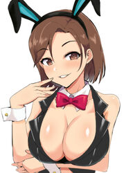  animal_ears asymmetrical_bangs black_jacket bow bowtie breasts brown_hair cleavage detached_collar fake_animal_ears female hand_to_own_mouth idolmaster idolmaster_cinderella_girls jacket large_breasts looking_at_viewer mizuki_seira no_shirt rabbit_ears short_hair simple_background sleeveless sleeveless_jacket smirk solo upper_body white_background wrist_cuffs yorutsuta 