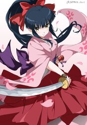  absurdres black_hair bow brown_gloves female fingerless_gloves floral_print gloves hakama hakama_skirt highres japanese_clothes katana kimono long_hair pink_kimono purple_eyes red_bow red_hakama sakura_taisen shinguuji_sakura simple_background skirt smile solo sword twitter_username weapon white_background white_gorilla_(okamoto) 