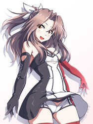  547th_sy alternate_costume asymmetrical_gloves black_gloves breasts character_name commentary_request cosplay cowboy_shot dress female gloves hair_intakes hair_ribbon highres kantai_collection looking_at_viewer mismatched_gloves multicolored_clothes multicolored_dress ponytail race_queen ranger_(kancolle) ranger_(kancolle)_(cosplay) ranger_(race_queen_mode)_(kancolle) red_gloves red_thighhighs ribbon short_dress short_shorts shorts shorts_under_skirt simple_background small_breasts smile solo thighhighs white_background white_ribbon white_shorts zuihou_(kancolle) 