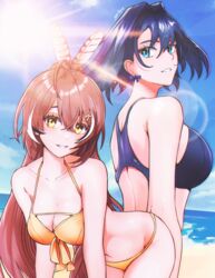  2girls ahoge beach bikini blue_bikini blue_eyes blue_hair bow bow_earrings breasts brown_eyes brown_hair cleavage cloud cloudy_sky earrings english_commentary feather_hair_ornament feathers grin hair_intakes hair_ornament hairclip highres hololive hololive_english jewelry light_rays long_hair looking_at_viewer multicolored_hair multiple_girls nanashi_mumei ocean ouro_kronii outdoors ponytail sand short_hair sk_jynx sky smile streaked_hair sun sunlight swimsuit very_long_hair virtual_youtuber yellow_bikini 