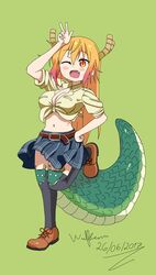  2017 blonde_hair blush cosplay crossover dragon dragon_girl dragon_horns female front-tie_top green_background happy highres horns kobayashi-san_chi_no_maidragon long_hair midriff miniskirt monster_girl monster_musume_no_iru_nichijou multicolored_hair oerba_yun_fang one_eye_closed open_mouth orange_eyes orange_hair peace_sign pleated_skirt shirt shoes skirt slit_pupils solo tail teeth tied_shirt tooru_(maidragon) wulfsenn 