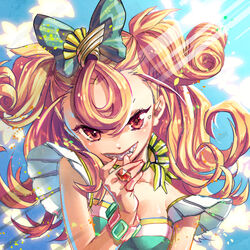  blonde_hair bow bracelet breasts commentary_request curly_hair eyelashes female grin hair_rings hairbow jewelry long_hair lowres nokuran original red_eyes ring sharp_teeth small_breasts smile solo teeth 