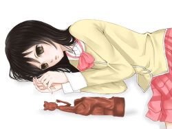  bad_id bad_pixiv_id black_eyes black_hair carving female hankafumisage hankashii highres long_hair lying maitreya minakami_mai nichijou no_eyewear on_side school_uniform simple_background solo tokisadame_school_uniform yukimasa 