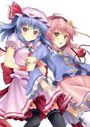  2girls ahoge bad_id bad_pixiv_id bat_wings black_legwear blue_hair blush dress eyeball hairband hat heart highres komeiji_satori multiple_girls open_mouth pink_eyes pink_hair rasahan red_eyes remilia_scarlet ribbon short_hair simple_background skirt smile thighhighs third_eye touhou white_legwear wings 