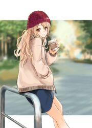  absurdres bang_dream! beach blonde_hair blue_skirt blurry blurry_background blush brown_eyes brown_jacket closed_mouth commentary_request cup denim denim_skirt depth_of_field disposable_coffee_cup disposable_cup drinking_straw female from_side gurifu hand_in_pocket highres holding holding_cup jacket kirigaya_toko long_hair long_sleeves looking_at_viewer looking_to_the_side puffy_long_sleeves puffy_sleeves railing red_headwear signature skirt smile solo 