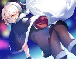  artoria_pendragon_(all) ass blonde_hair cape christmas dress fate/grand_order fate_(series) gloves gradient hat nero_claudius_(fate) pantyhose saber santa_costume santa_hat short_hair thighhighs tukise_33 yellow_eyes 