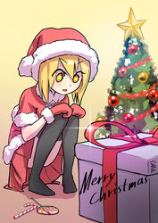  artist_name bangs black_legwear blonde_hair blush bow box candy candy_cane capelet christmas christmas_tree coat coffee_(ecafree2) english excited female fur hair_between_eyes hands_on_knees happy hat kneeling lollipop lolly_pop merry_christmas miniskirt mittens no_shoes ornament pigeon-toed pleated_skirt present red_hat red_skirt santa_costume santa_hat simple_background skirt smile solo sparkle squatting star star-shaped_pupils symbol-shaped_pupils thighhighs thighs tree yellow_background 