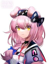  animal_ears arknights black_bow black_choker black_hairband blue_bow bow braid cat_ears choker commentary female goldenglow_(arknights) hair_between_eyes hairband hairbow inuko_(redconstellation) jacket looking_at_viewer medium_hair open_clothes open_jacket pink_hair shirt simple_background single_braid smile solo upper_body white_background white_shirt yellow_eyes 