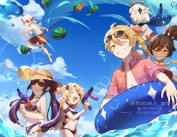  2boys 4girls aether_(genshin_impact) beach bikini black_bikini blonde_hair commentary_request dark-skinned_female dark_skin day faceless faceless_male fischl_(genshin_impact) food fruit genshin_impact grabbing_another&#039;s_hair hair_between_eyes hair_ornament halo hat highres kaedehara_kazuha lihito_kamizawa long_hair mona_(genshin_impact) multiple_boys multiple_girls one_eye_closed open_clothes open_mouth open_shirt outdoors paimon_(genshin_impact) purple_hair romper slicing smile sun_hat sunglasses swimsuit teeth tube twintails upper_teeth_only water water_gun watermelon white_hair white_romper wings xinyan_(genshin_impact) yellow_eyes 