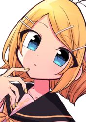  blonde_hair blue_eyes bow collared_shirt commentary female finger_to_own_chin hair_ornament hairbow hairclip kagamine_rin kasaki_sakura looking_at_viewer nail_polish neckerchief parted_lips portrait sailor_collar shirt short_hair solo sparkle star_(symbol) swept_bangs transparent_background treble_clef vocaloid white_bow yellow_nails yellow_neckerchief 