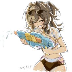  absurdres artist_name bikini breasts brown_bikini brown_hair chinese_commentary commentary_request cowboy_shot dated enioreh eyewear_on_head female hair_intakes highres holding holding_water_gun honkai_(series) honkai_impact_3rd medium_hair official_alternate_costume open_mouth smile solo stomach swimsuit thighs two-tone_bikini vill-v water_gun white_background white_bikini 