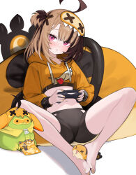  absurdres alternate_costume alternate_hairstyle barefoot bike_shorts black_shorts blonde_hair blush brown_hair commentary controller cropped_hoodie dualshock english_commentary female game_controller gamepad gigi_murin grem_(gigi_murin) highres hip_vent holding holding_controller holding_game_controller hololive hololive_english hood hoodie hoshi_usagi looking_at_viewer midriff multicolored_hair nail_polish navel one_side_up pink_eyes playstation_controller popo_(gigi_murin) pout shorts sitting solo spread_legs toenail_polish toenails twintails two-tone_hair virtual_youtuber yellow_hoodie yellow_nails 