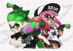  1boy artist_name baseball_cap basketball_jersey black_gloves black_shirt blunt_bangs clothes_writing commentary crack cropped_torso dark-skinned_female dark_skin dual_wielding female fingerless_gloves gloves green_eyes green_hair grin hat holding holding_weapon ink_tank_(splatoon) inkling inkling_(language) inkling_boy inkling_girl inkling_player_character isamu-ki_(yuuki) looking_at_viewer medium_hair midriff navel pointy_ears sharp_teeth shirt short_hair signature smile splat_dualies_(splatoon) splatoon_(series) splatoon_2 splattershot_(splatoon) t-shirt teeth tentacle_hair texture twintails weapon white_headwear white_shirt 