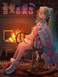  aqua_eyes aqua_hair asymmetrical_footwear asymmetrical_legwear bare_shoulders blue_legwear blurry blurry_background chair character_doll commentary cup detached_sleeves dress female fireplace full_body fur-trimmed_dress fur-trimmed_footwear fur-trimmed_sleeves fur_trim hair_ornament hairclip hatsune_miku headphones highres holding holding_cup kagamine_len kagamine_rin kaito_(vocaloid) long_hair looking_at_viewer macha_3939 magical_mirai_(vocaloid) magical_mirai_kaito magical_mirai_kaito_(2020_winter) magical_mirai_len magical_mirai_len_(2020_winter) magical_mirai_luka magical_mirai_luka_(2020_winter) magical_mirai_meiko magical_mirai_meiko_(2020_winter) magical_mirai_miku magical_mirai_miku_(2020_winter) magical_mirai_rin magical_mirai_rin_(2020_winter) megurine_luka meiko_(vocaloid) mismatched_footwear rocking_chair rug single_thighhigh sitting sleeveless sleeveless_dress smile star_(symbol) star_print steam thighhighs twintails uneven_legwear very_long_hair vocaloid wide_sleeves 