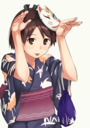  :p blue_kimono brown_eyes brown_hair bunny_pose commentary eyebrows_visible_through_hair fox_mask grey_background hands_up japanese_clothes kantai_collection kimono kinchaku looking_at_viewer makio_(makiomeigenbot) mask mask_on_head obi ponytail pouch sash shikinami_(kantai_collection) short_hair smile solo tongue tongue_out upper_body yukata 